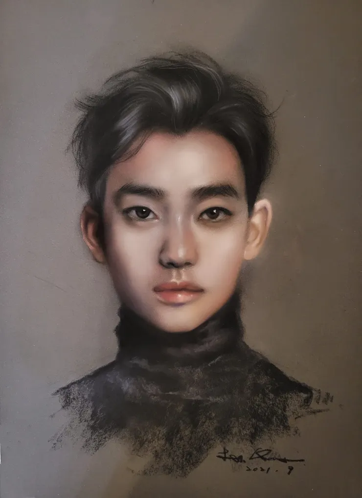 金秀賢 (媒材:粉彩)