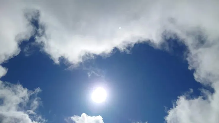 祈禱時，阿里山的天頂