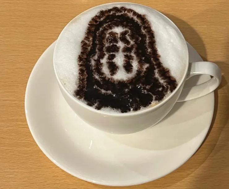 女僕畫的無臉男，雖然不是很像哈哈