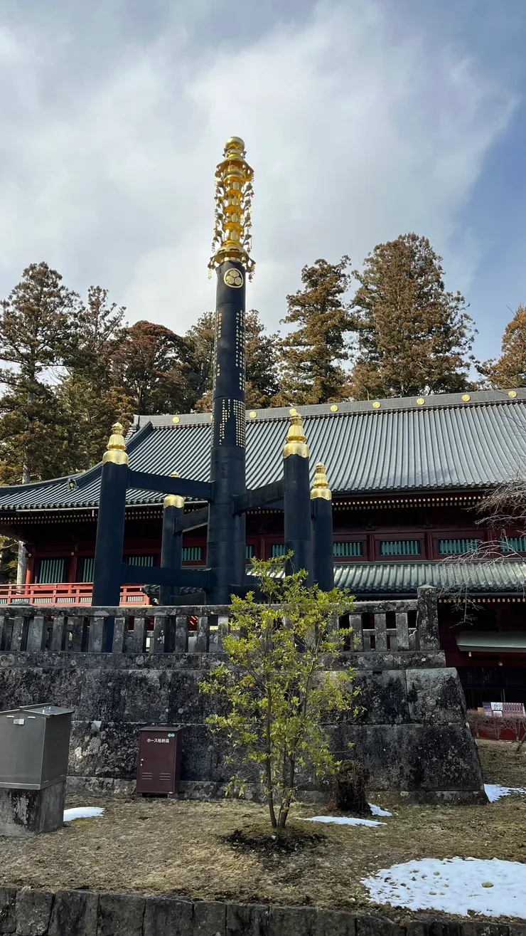 風起時，風鈴清音悠揚，也為寧靜的寺院增添幾分靈動氣息