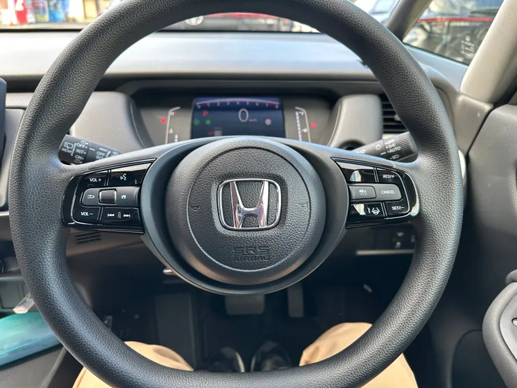 ACC自動跟車系統在開北海道高速公路超好用(高速公路上沒什麼車)