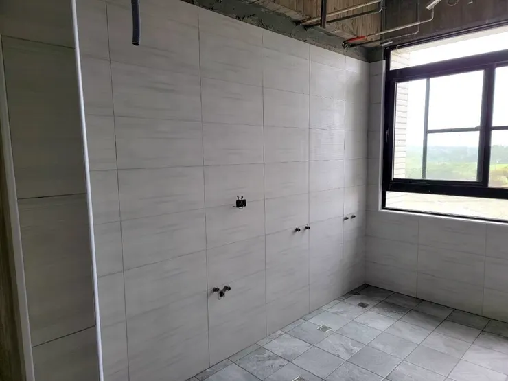 台南廁所翻新改成無障礙空間！胖匠宅修團隊一次翻新兩間！防水，