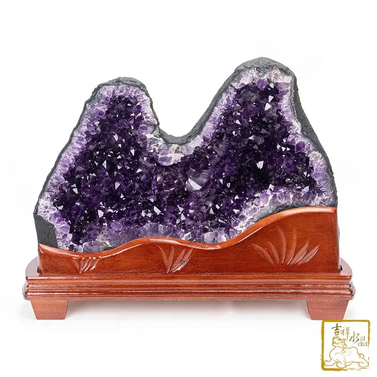 巴西紫水晶洞 19.4kg 水型晶洞