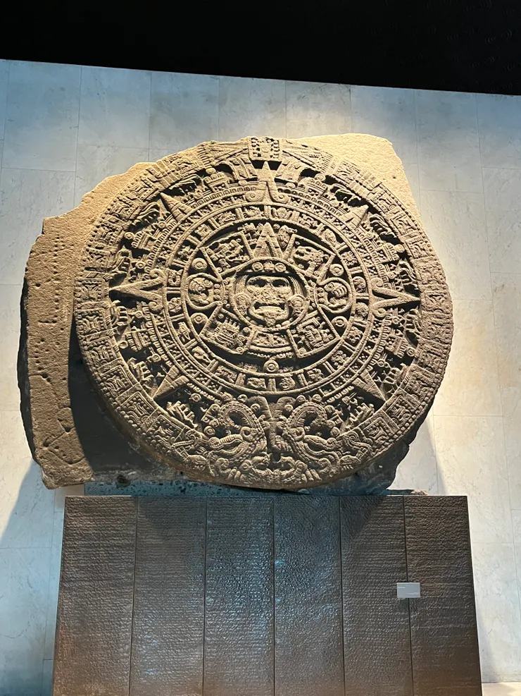 鎮館之寶阿茲特克的太陽曆法石
