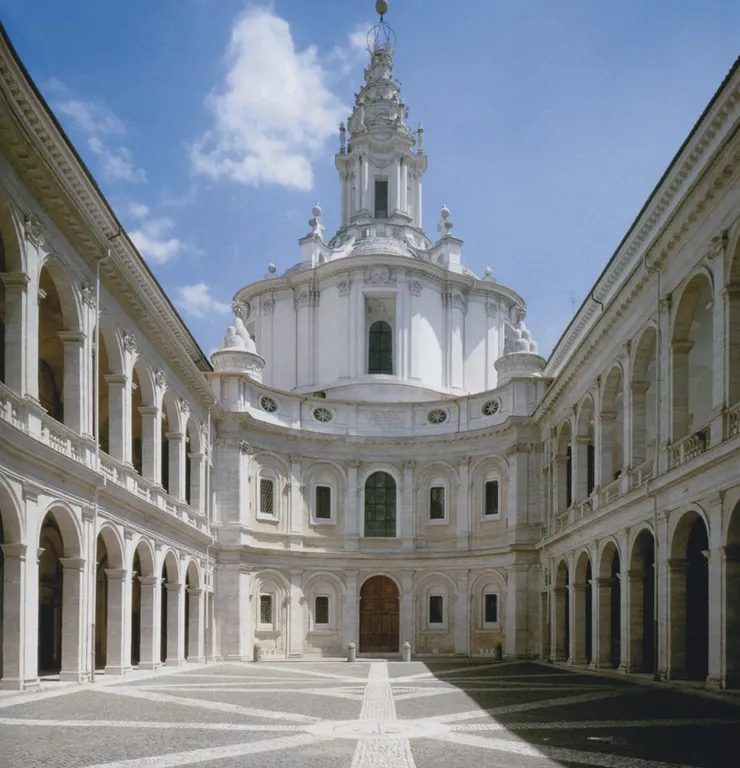 宛如開瓶器般的尖塔