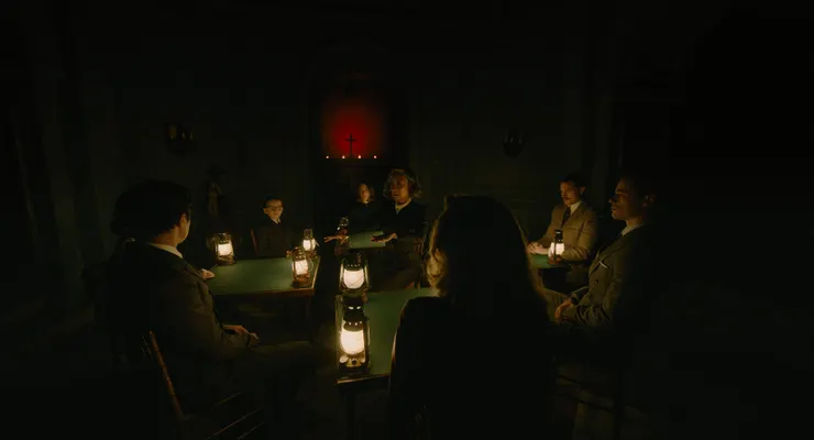 令人不寒而慄的降靈會