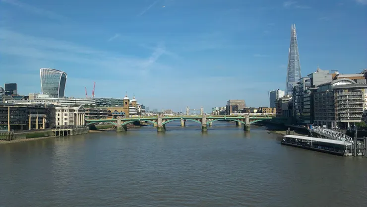 倫敦的地標性河流