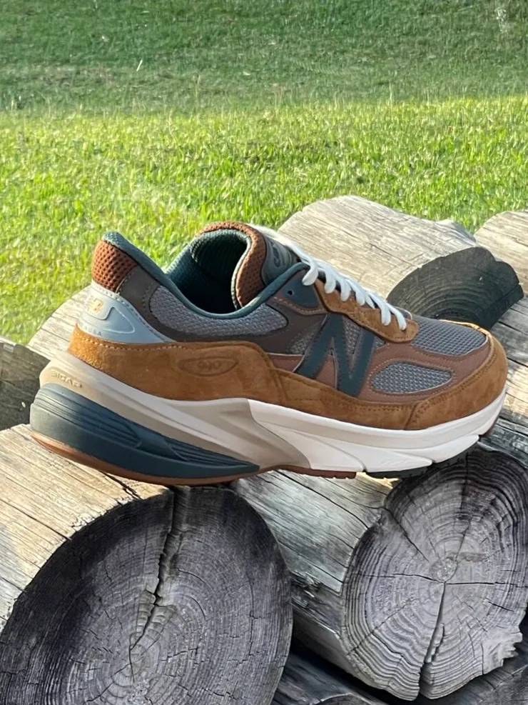 中底配色讓鞋子有了視覺上的重心