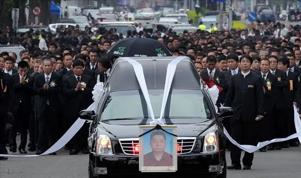 李照雄於2010逝世,喪禮之盛大,為黑道空前所見。