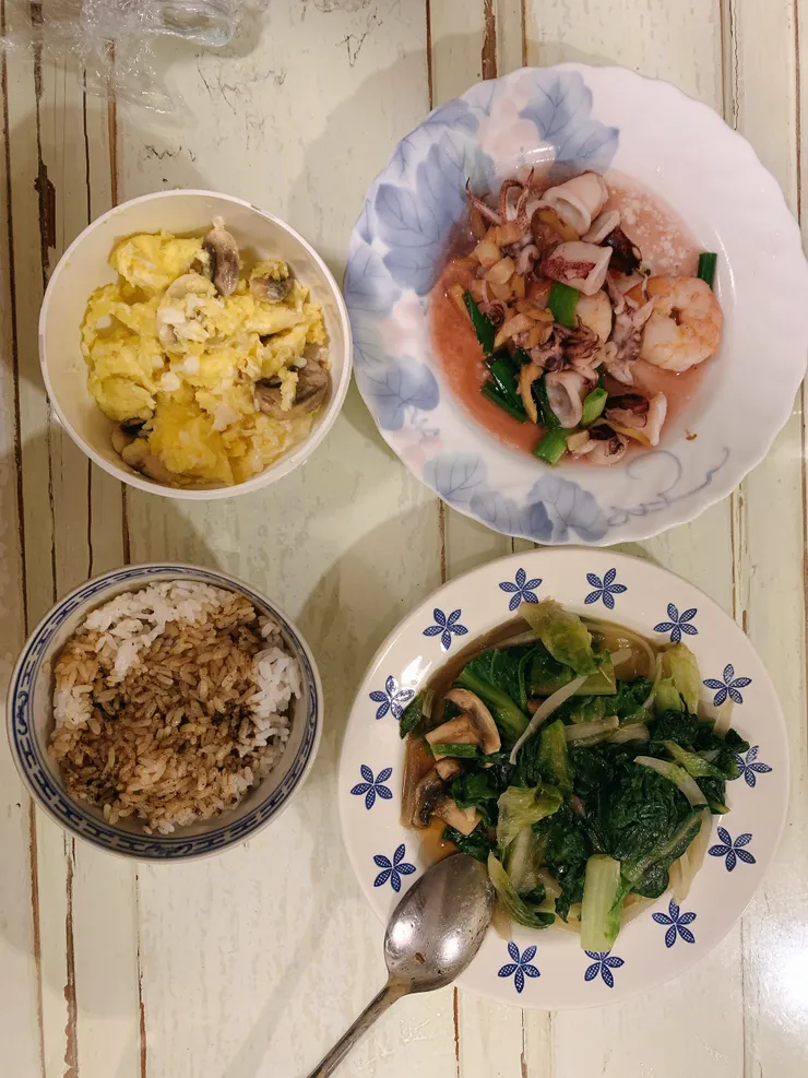 剛出國完全亂煮