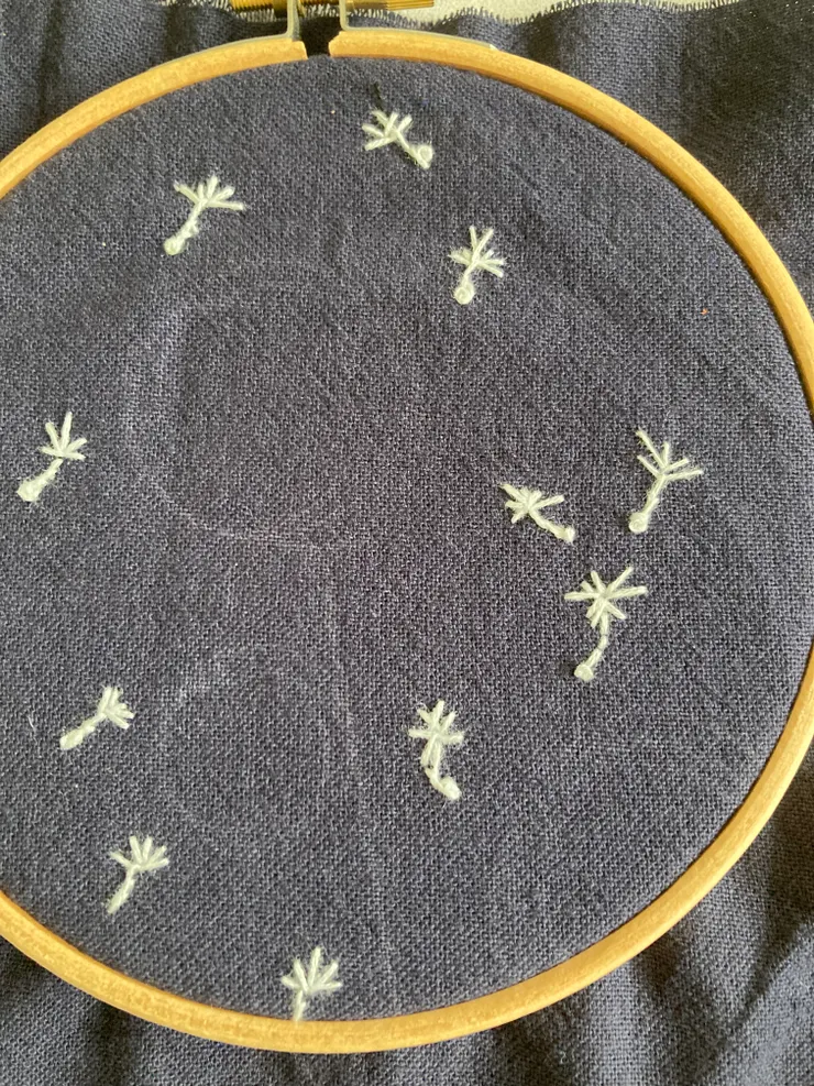 先把簡單的蒲公英完成