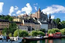 瑞典跟挪威就是資源豐富，人民也可以共享的國家