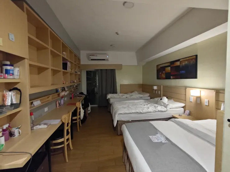 三人房型其實也很大很舒適