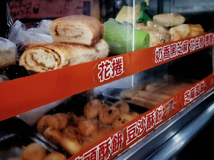 圖說：台灣美食令人食指大動，但多數情況仍以精緻澱粉為主，若無多樣飲食搭配，長期下來容易影響體重管理。（資料來源：日日好食）