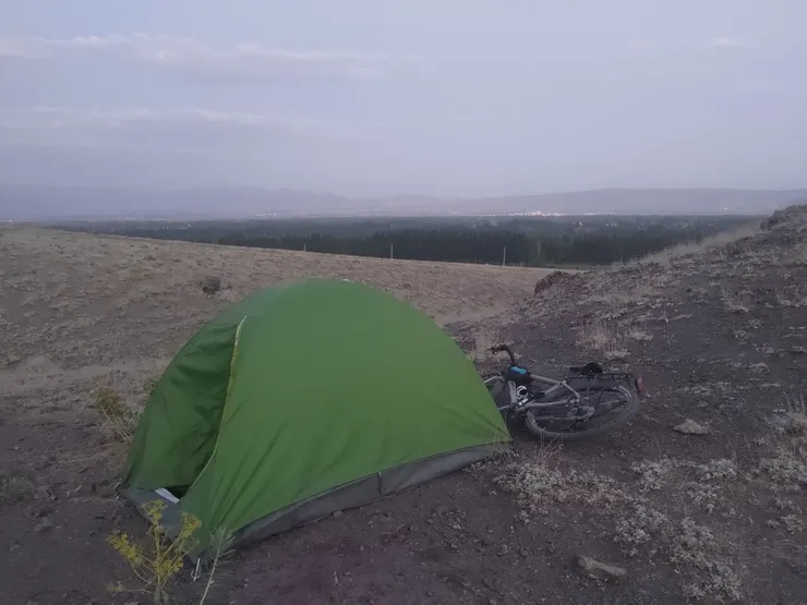 在伊朗最後一次露營