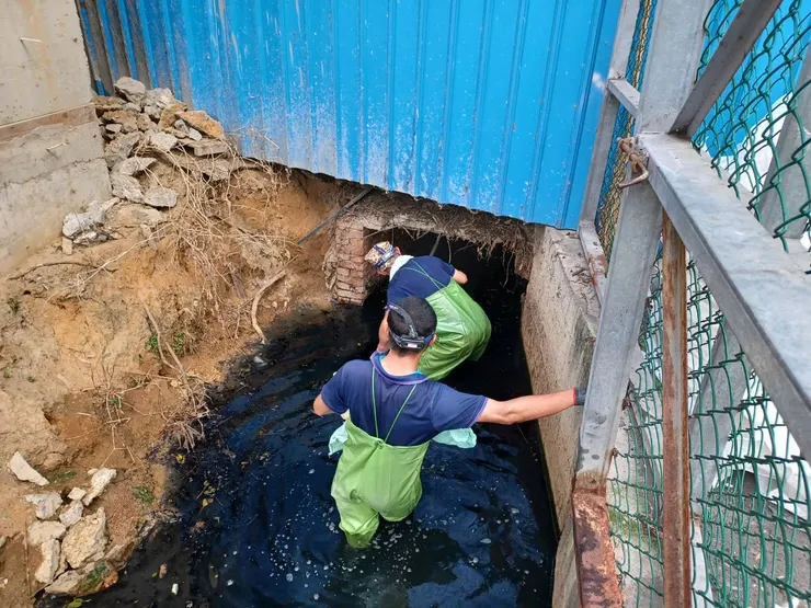 大型水溝清淤