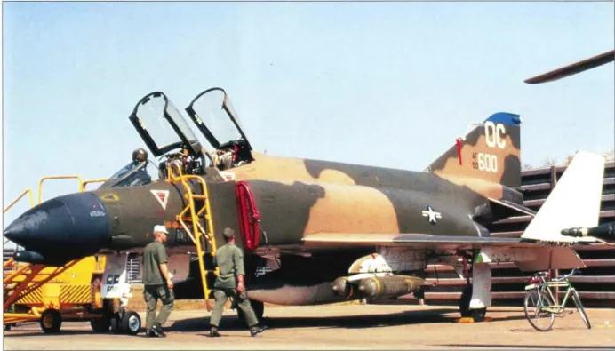 F-4D是第一種專門針對空軍要求的幽靈改進型號(C型則高度比照海軍B型)，於1966年3月起交付。F-4D沿用了F-4C的引擎和機體，但原有的AN/APQ-100改進為AN/APQ-109A，在可靠性、對地能力、體積與重量上有所改進；慣性導航系統升級，引入了能夠投放雷射導引炸彈的AJB-7投彈系統，還引入了AN/ASQ-91武器投放電腦系統，它可以測量機體速度、姿態和爬升率等各種參數，並將其與雷達的目標斜率數據相結合，以告知何時投彈。而在對空方面，引入帶有放大能力和陀螺儀的AN/ASG-22光學瞄準鏡，且機翼內側掛架的響尾蛇被AIM-4獵鷹取代 - 但由於獵鷹的實戰表現太差，後來又恢復了響尾蛇攜帶能力。