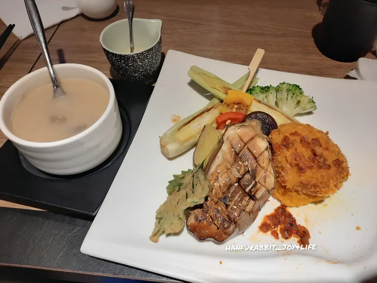 9月中旬 餐廳蔬食套餐