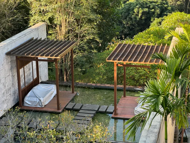 ＳＰＡ區域，整個酒店建築極鬆散的座落在山林與稻田之間