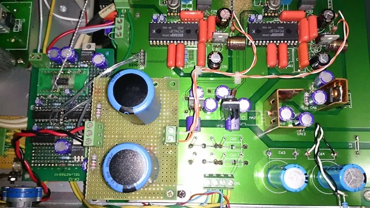 數位與類比 5V 電源整流濾波穩壓