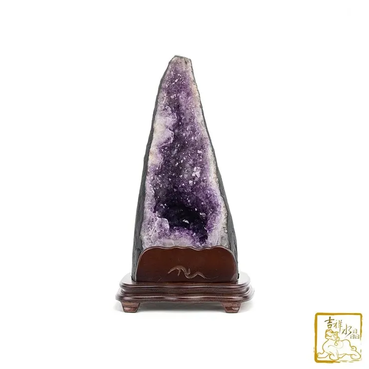 巴西紫水晶洞 9.25kg 骨幹水晶