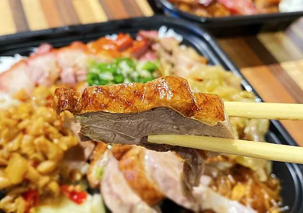 名門燒臘│超過四十年燒臘傳奇-中山區美食、伊通街美食推薦