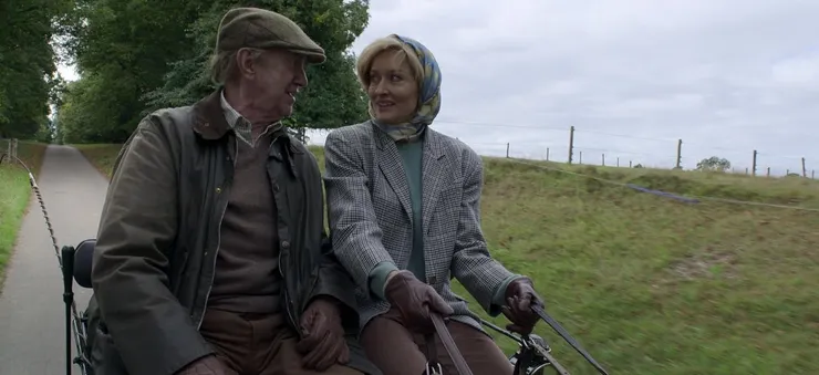 在制度邊緣,他為自己留下了一段能夠呼吸的距離。