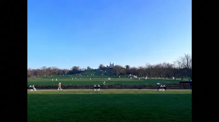 可以遠眺格林威治天文臺的大草皮。