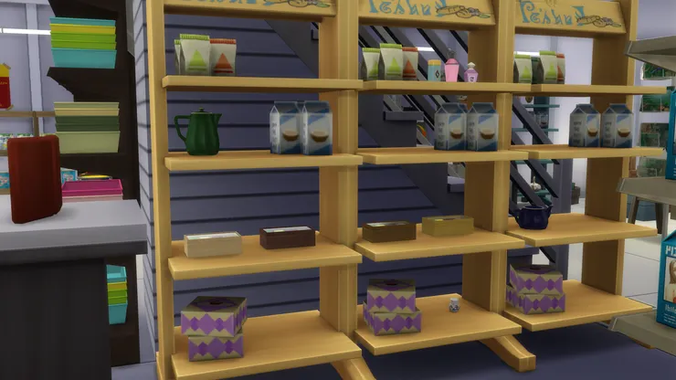 姑且稱這些為「臨時貨架」吧。其實有時它們只是一棟紙箱，最上面那箱是打開的，賣光便開下一箱。