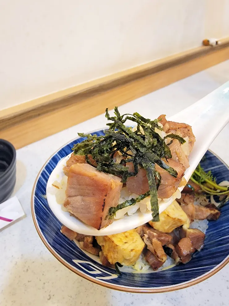 永康平價拉麵【鶴昇町拉麵】價格親民拉麵，一碗就征服你的味蕾！