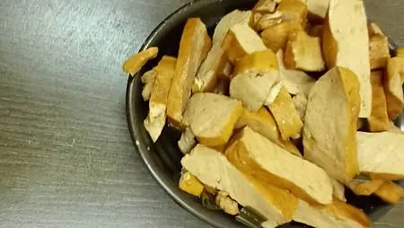 [台北美食]中國文化大學校園人氣很夯的牛肉拌麵、各家媒體報導