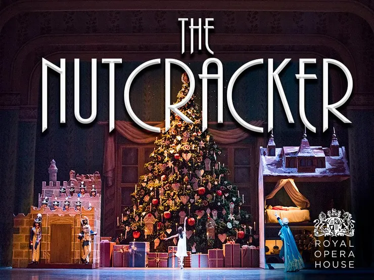 「 胡桃夾子」芭蕾舞劇主角：Clara  ( 照片來源：Royal Opéra House ）