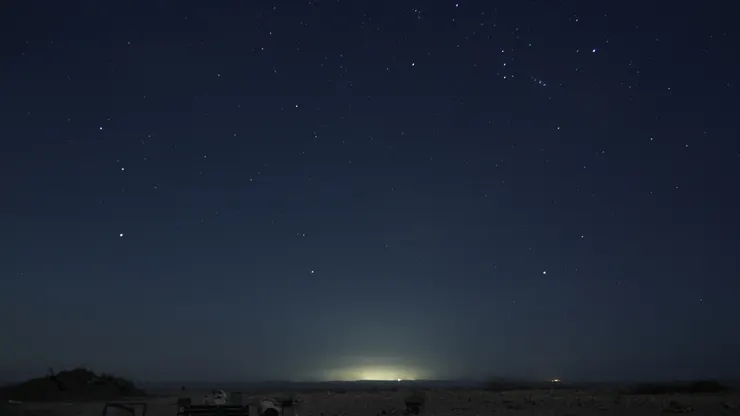 夜晚的以色列軍隊營地