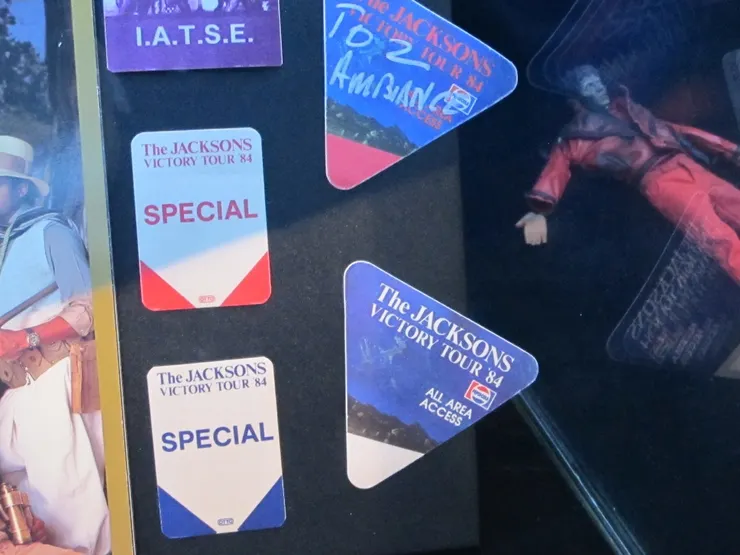 這些實在是歷史的印記，一切都可一不可再。