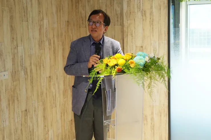 童綜合醫院腎臟內科主任林柏松教授致詞表示，見證偉喬生醫「十年磨一劍」相當感動，也讚許團隊堅持不懈的精神。（資料來源：偉喬生醫）