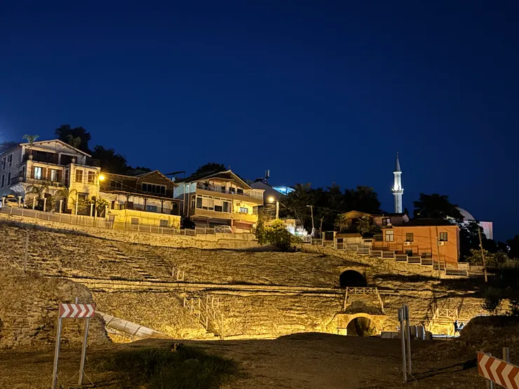 羅馬人於公元二世紀建立的圓形劇場(競技場)