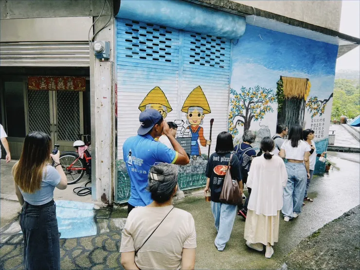 造訪漫步於富興村太平街的彩繪巷弄