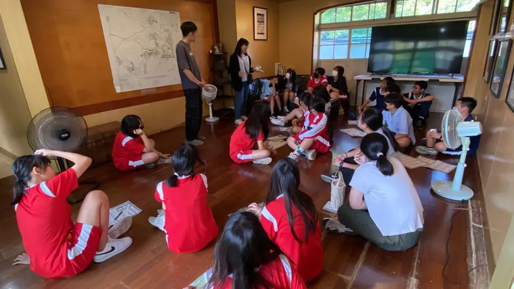 來聽聽湘翎姊姊分享自己的眷村生活