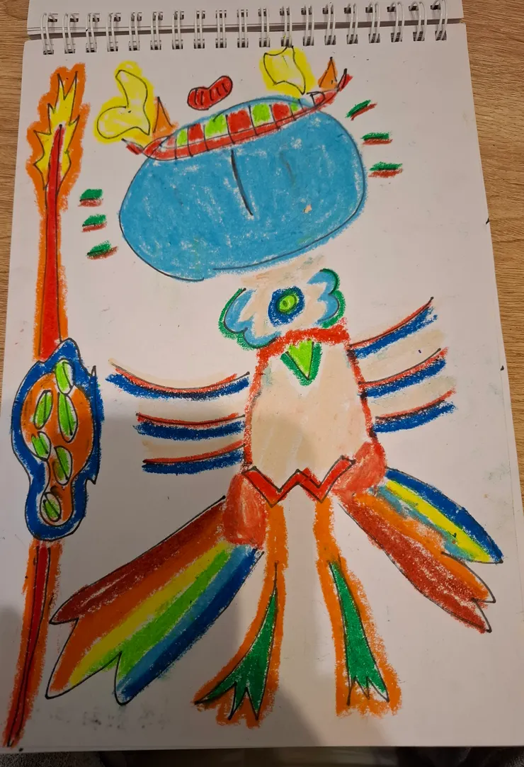 半夜睡不著，我坐在小黃燈下用直覺畫畫，線條跟顏色一路畫下去，畫完才發現是一隻藍鳥人，當下直接想：「我怎麼把自己畫出來了？」