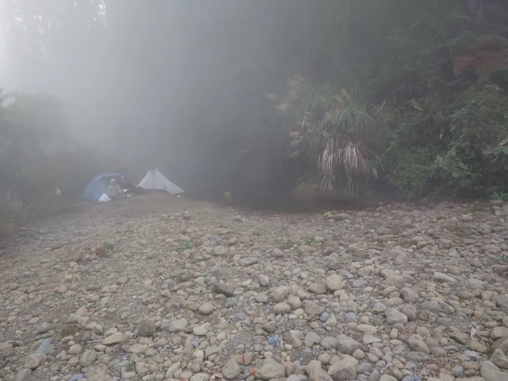 第二處，個人感覺水質看起來髒髒