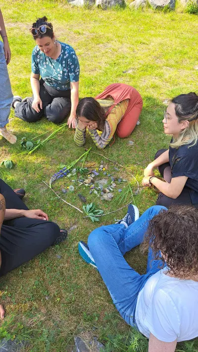 :-霓在阿卡西療癒的角色是什麼？守護靈說的話我都要聽嗎？-: