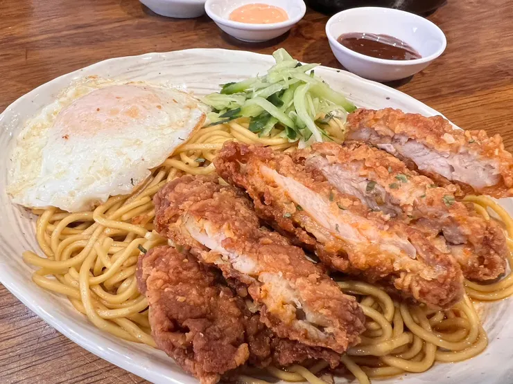 XL辣味卡拉雞炒麵