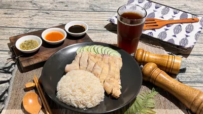 海南雞（腿）飯