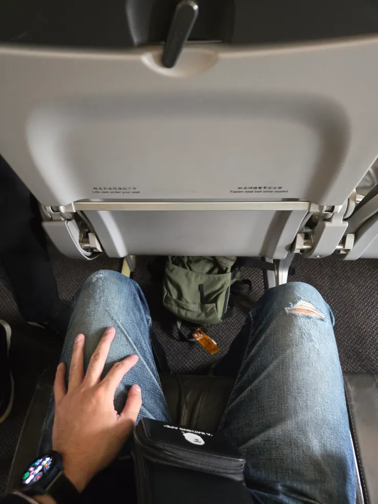 虎航IT206航班-座位空間