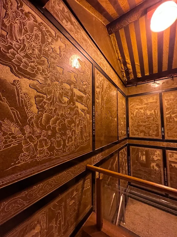 廟內石雕工藝（圖片截圖於網路）