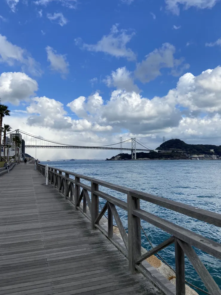 海風吹整天到最後頭超痛XD

