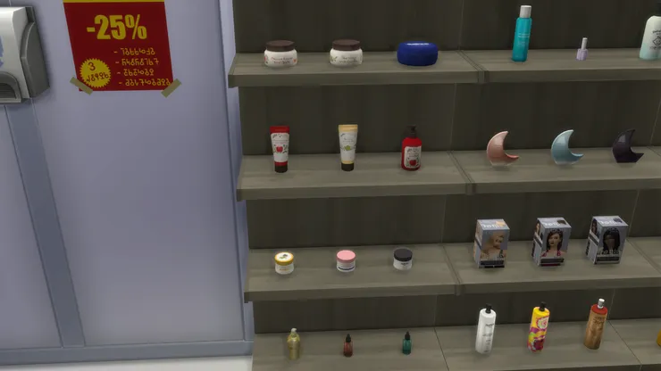 首先是簡單常見的護膚品。我當晚也看了一會,但最後還是沒有買,因為不便宜,用清水洗洗臉便算了。