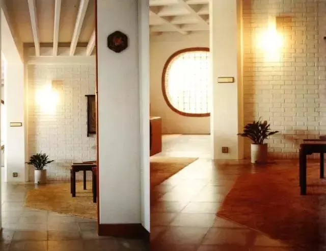 1979，弘英別墅，餐廳遠看團扇窗，來自《建築師王大閎——1942－1995》