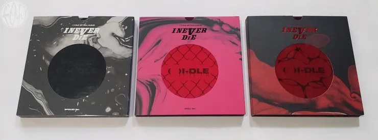 (G)I-DLE - 《I NEVER DIE》_ 三版封面