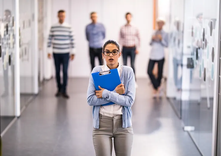 僵住說不出話來